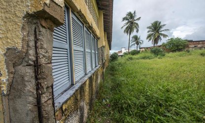 Com infraestrutura comprometida, E.E. Graciliano Lordão espera reforma há 30 anos