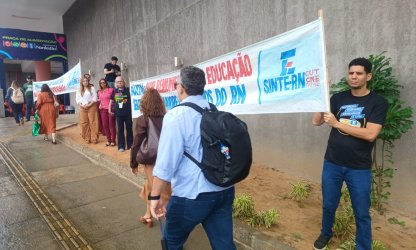 Sinte-RN leva protesto à ExpoEduc e questiona slogan "Natal, Capital da Educação"