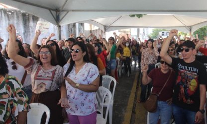 Mobilização da Rede Municipal garante audiência, mas pauta segue sem respostas