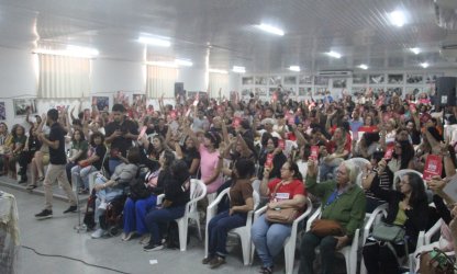 Educadores(as) de Natal decidem suspender greve diante de decisão judicial e mantêm mobilização