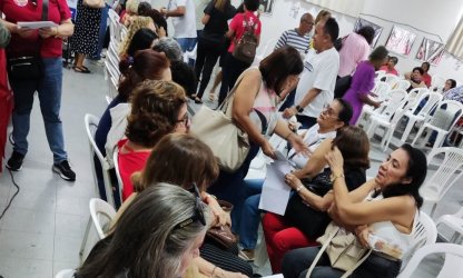 Aposentados(as) da educação conhecem programação da viagem de lazer a Maceió