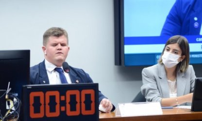 Comissão externa do MEC prevê balanço da gestão Bolsonaro na educação ao final de 2022