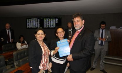 Contra retrocessos e ataques ao serviço público, PROIFES-Federação realiza atividades no Congresso Nacional