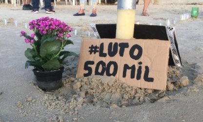 Vila de Ponta Negra dá rosto, nome e chora mais de 500 mil vítimas da covid-19 no Brasil
