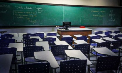 Justiça determina reabertura de escolas no RN e governo vai recorrer da decisão