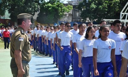 Com teto de gastos, somente militares têm aumento salarial previsto no Orçamento 2021