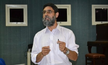 VIII SICEA: Debate com o professor Nilton Brandão