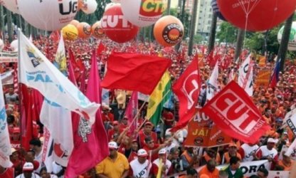 CUT e centrais entregam ao Congresso agendas de interesse dos trabalhadores 