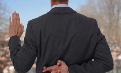 Governo engana ao dizer que Reforma Administrativa é para acabar com supersalários