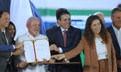 Lula sanciona Projeto de Lei que consolida maior reestruturação das carreiras do Executivo em um mandato