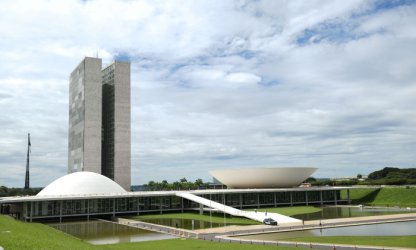 CNTE apoia Projeto de Lei que defende direitos para docentes que buscam qualificação