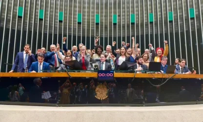 Câmara aprova novo piso do magistério público 