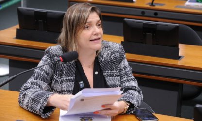 Professora Luciene Cavalcante foi quem pediu a realização do debate - Foto: Renato Araujo / Câmara dos Deputados  Fonte: Agência Câmara de Notícias