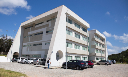 Cinedebate discute formação de professores