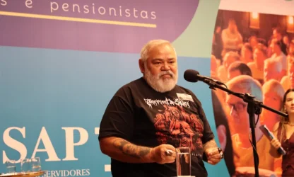 Presidente do PROIFES exige ‘dignidade e respeito a quem construiu o Estado brasileiro’, em evento pelo fim do confisco sobre as aposentadorias dos servidores