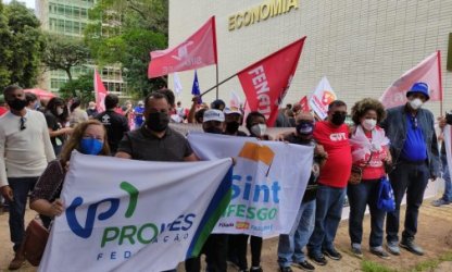 Em Brasília, Adufg-Sindicato reforça reinvindicação por reajuste salarial para servidores públicos