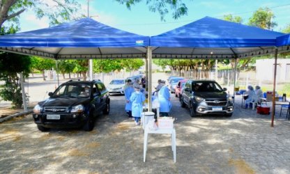 Vacinação na Praça Cívica do Campus Central é retomada