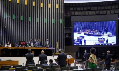 Congresso desvia recursos de área social e trabalhista para obras eleitoreiras