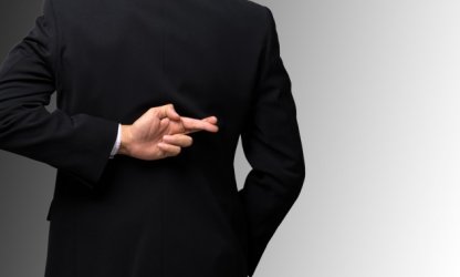 Governo mente que Reforma Administrativa não afetará atuais servidores