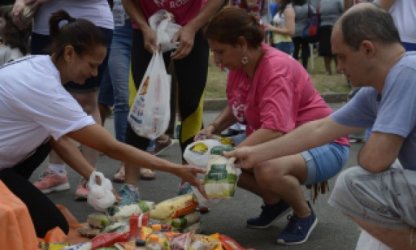 R$ 150 de auxílio não mata a fome, nem retoma economia, dizem CUT e economista