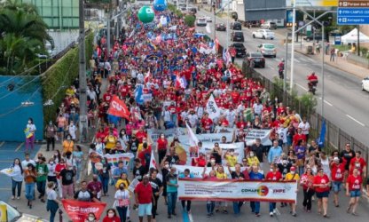 Em defesa da Educação, mais de 5 mil pessoas ocupam as ruas de Natal/RN  na abertura da CONAPE 2022