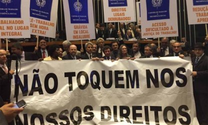 Revisão de ‘reforma’ trabalhista é apoiada por 58%, aponta pesquisa