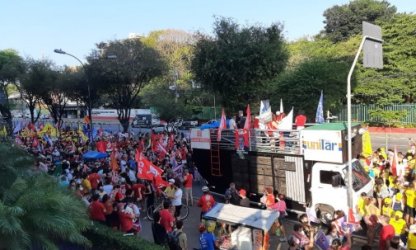 Protesto em Natal pede saída de Bolsonaro e redução do preço dos alimentos