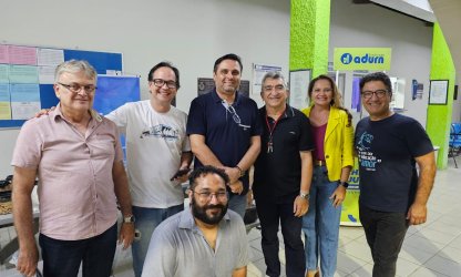 Visita à FELCS
