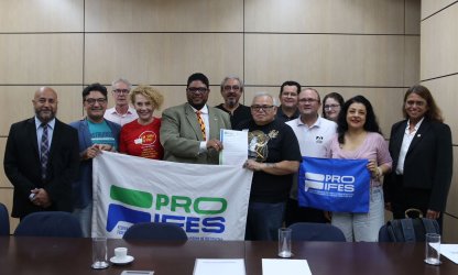 ADURN e PROIFES discutem  carreira no MEC