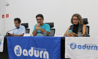  Ato Público com Debate em Defesa da Educação