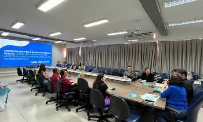 ADURN-Sindicato prestigia lançamento de informe sobre condições de vida das pessoas idosas da UFRN