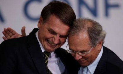 A pedido de Paulo Guedes, Congresso autoriza Bolsonaro a cortar 90% dos recursos para pesquisa