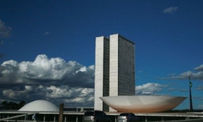 Minoria da Câmara alerta sobre os perigos da PEC 32