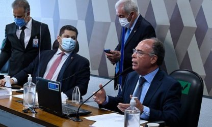 CCJ aprova PEC do Calote nos aposentados e proposta segue para o Plenário do Senado 