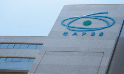Capes: entenda o que está por trás da renúncia de 80 coordenadores do órgão