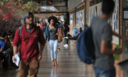 MEC muda para 1º de março aulas presenciais nas universidades federais