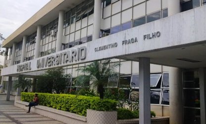 Com mesma verba de 2004 e o dobro de alunos, universidades federais podem parar em julho