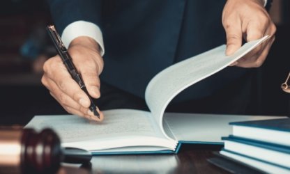 Ação movida pelo ADURN-Sindicato garante acúmulo de gratificação e adicional de periculosidade para docente exposto a raio-X