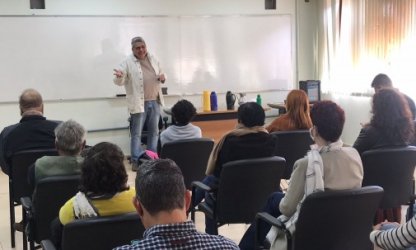 'Apesar desse governo que promove a destruição, a luta em defesa dos serviços públicos continua', afirma diretor administrativo do Adufg-Sindicato