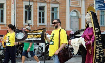 “O prato do brasileiro está vazio e não vamos nos calar!”, ecoou o PROIFES-Federação no Fórum Social das Resistências