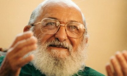 Com autores de teorias pós-coloniais, Paulo Freire deixou legado para educação antirracista