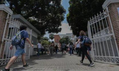 O Globo: No ritmo da última década, meta do PNE para ensino superior será atingida em 2040, diz estudo