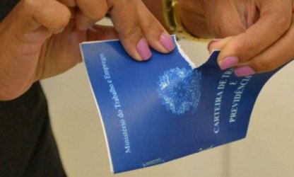 Saiba como nova reforma Trabalhista de Bolsonaro prejudica o trabalhador 
