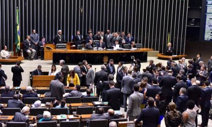 Pressão do PROIFES impede proibição de reajuste a servidores na LDO 2019