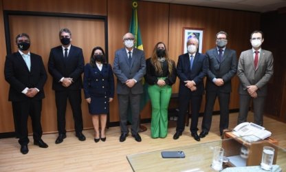 Interventores nomeados por Bolsonaro em instituições federais de ensino criam associação de reitores paralela