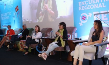 A luta contra o neoliberalismo está no centro do atual movimento feminista, afirmam educadoras