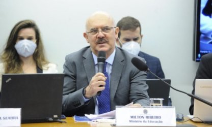 Comissão ouve ministro da Educação sobre Orçamento 2022