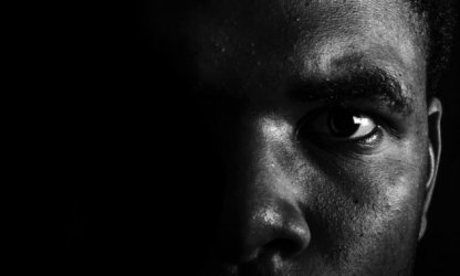 Casos de injúria racial e racismo no futebol reforçam a importância da Lei de Cotas