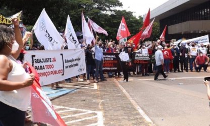 Paralisação de servidores demonstrou ‘sucesso inicial’, diz líder sindical