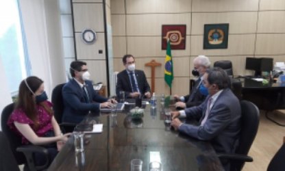 Andifes apresenta nova diretoria e trata pautas prioritárias para as universidades federais com SESu